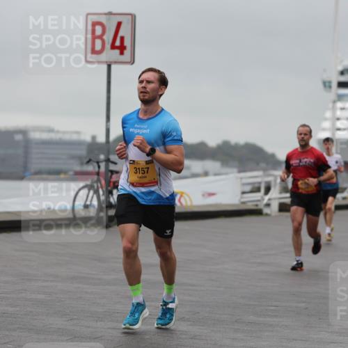13.09.2026 - Kiel Lauf Andreas Tolksdorf http://msf.ph/oto/10474617 13.09.2026 11:46:10 Kiellinie 4, 38, 3157 meine-sportfotos.de