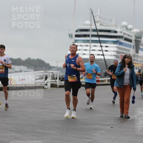 13.09.2026 - Kiel Lauf Andreas Tolksdorf http://msf.ph/oto/10474654 13.09.2026 11:46:13 Kiellinie 4, 7369, 373, 7638 meine-sportfotos.de