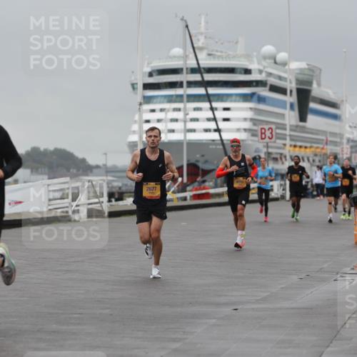13.09.2026 - Kiel Lauf Andreas Tolksdorf http://msf.ph/oto/10474738 13.09.2026 11:46:42 Kiellinie 4, 2893, 2677, 4591, 3 meine-sportfotos.de