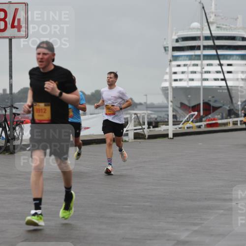 13.09.2026 - Kiel Lauf Andreas Tolksdorf http://msf.ph/oto/10474870 13.09.2026 11:46:54 Kiellinie 4, 1912, 1003, 3 meine-sportfotos.de