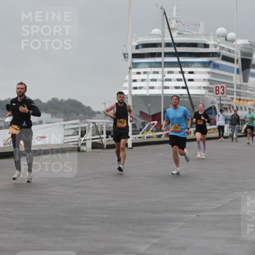 13.09.2026 - Kiel Lauf Andreas Tolksdorf http://msf.ph/oto/10474929 13.09.2026 11:47:02 Kiellinie 4, 6870, 1182, 3 meine-sportfotos.de