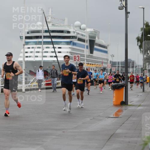 13.09.2026 - Kiel Lauf Andreas Tolksdorf http://msf.ph/oto/10475094 13.09.2026 11:47:22 Kiellinie 5111, 11130, 3 meine-sportfotos.de