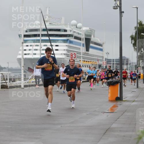 13.09.2026 - Kiel Lauf Andreas Tolksdorf http://msf.ph/oto/10475108 13.09.2026 11:47:24 Kiellinie 5117, 138, 3, 8303 meine-sportfotos.de