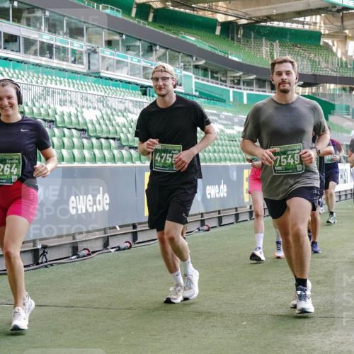 13.09.2026 - 21. swb-Marathon Bremen Michael Burmester http://msf.ph/oto/10475277 13.09.2026 13:16:28 Laufen im Stadion 134, 143, 153, 231, 263, 266, 267, 271, 449, 598, 612, 653, 990, 1057, 1185, 1312, 1465, 1539, 1813, 1825, 1874, 1987, 2013, 2067, 2218, 2235, 2259, 2351, 2359, 2363, 2381, 2385, 2386, 2466, 2468, 2484, 2532, 2550, 2562, 2579, 2586, 2664, 2667, 2678, 2698, 2760, 2778, 2783, 2797, 2799, 2821, 2846, 2859, 2874, 2958, 2974, 2996, 3001, 3075, 3104, 3133, 3157, 3165, 3185, 3195, 3213, 3237, 3265, 3331, 3366, 3382, 3387, 3479, 3486, 3501, 3506, 3512, 3670, 3829 meine-sportfotos.de