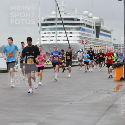 13.09.2026 - Kiel Lauf Andreas Tolksdorf http://msf.ph/oto/10475282 13.09.2026 11:47:36 Kiellinie 6296, 3673, 3, 1 meine-sportfotos.de
