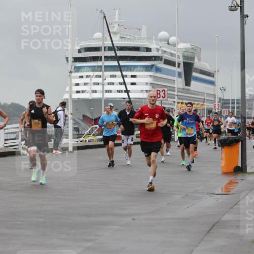 13.09.2026 - Kiel Lauf Andreas Tolksdorf http://msf.ph/oto/10475350 13.09.2026 11:47:40 Kiellinie 7659, 3, 1 meine-sportfotos.de