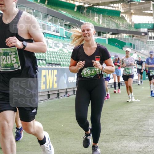 13.09.2026 - 21. swb-Marathon Bremen Michael Burmester http://msf.ph/oto/10475385 13.09.2026 13:16:30 Laufen im Stadion 134, 143, 153, 231, 263, 266, 267, 271, 449, 588, 598, 612, 653, 990, 1057, 1185, 1312, 1465, 1539, 1813, 1825, 1874, 1987, 2013, 2067, 2218, 2235, 2259, 2351, 2359, 2363, 2381, 2385, 2386, 2466, 2468, 2484, 2532, 2550, 2562, 2579, 2586, 2655, 2664, 2667, 2678, 2698, 2760, 2778, 2783, 2797, 2799, 2821, 2846, 2859, 2874, 2958, 2974, 2996, 3001, 3075, 3104, 3133, 3157, 3165, 3185, 3195, 3213, 3237, 3265, 3314, 3331, 3366, 3382, 3387, 3479, 3486, 3501, 3506, 3512, 3670, 3829 meine-sportfotos.de