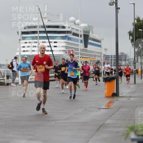 13.09.2026 - Kiel Lauf Andreas Tolksdorf http://msf.ph/oto/10475387 13.09.2026 11:47:41 Kiellinie 7659, 3, 2, 853 meine-sportfotos.de
