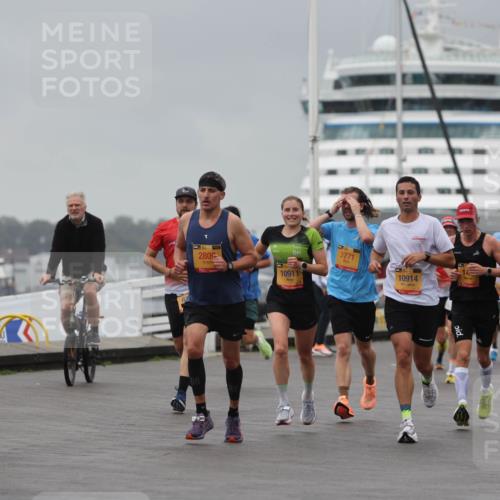 13.09.2026 - Kiel Lauf Andreas Tolksdorf http://msf.ph/oto/10475560 13.09.2026 11:47:54 Kiellinie 4, 3 meine-sportfotos.de
