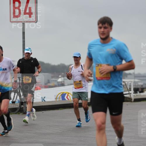 13.09.2026 - Kiel Lauf Andreas Tolksdorf http://msf.ph/oto/10475738 13.09.2026 11:48:02 Kiellinie 4, 10, 3, 3385, 35, 12049 meine-sportfotos.de