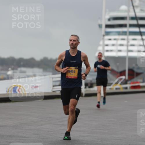 13.09.2026 - Kiel Lauf Andreas Tolksdorf http://msf.ph/oto/10475867 13.09.2026 11:48:21 Kiellinie 4, 138, 9451, 3 meine-sportfotos.de