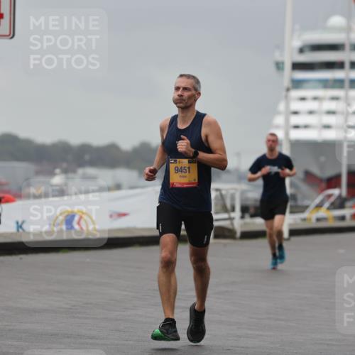 13.09.2026 - Kiel Lauf Andreas Tolksdorf http://msf.ph/oto/10475874 13.09.2026 11:48:22 Kiellinie 4, 38, 9451 meine-sportfotos.de