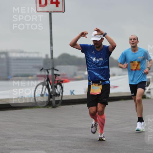 13.09.2026 - Kiel Lauf Andreas Tolksdorf http://msf.ph/oto/10475897 13.09.2026 11:48:29 Kiellinie 3502 meine-sportfotos.de