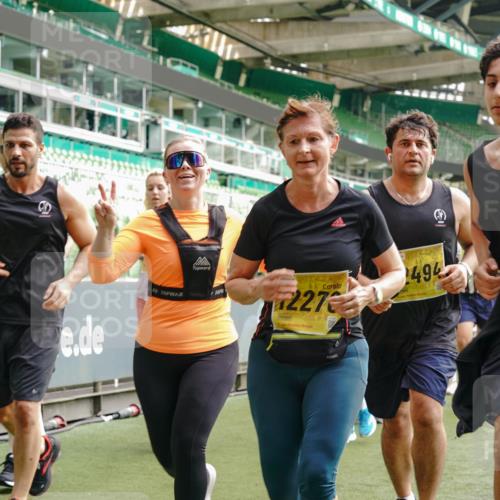 13.09.2026 - 21. swb-Marathon Bremen Michael Burmester http://msf.ph/oto/10475908 13.09.2026 10:39:05 Laufen im Stadion 10090, 10091, 10135, 10138, 10139, 10168, 10188, 10190, 10204, 10205, 10217, 10229, 10238, 10259, 10260, 10279, 10280, 10283, 10305, 10314, 10360, 10363, 10364, 10370, 10375, 10376, 10378, 10404, 10432, 10457, 10465, 10469, 10484, 10488, 10493, 10501, 10505, 10510, 10511, 10526, 10556, 10576, 10580, 10595, 10609, 10616, 10619, 10630, 10645, 10654, 10660, 10661, 10662, 10664, 10681, 10682, 10686, 10695, 10697, 10712, 10737, 10743, 10802, 10823 meine-sportfotos.de