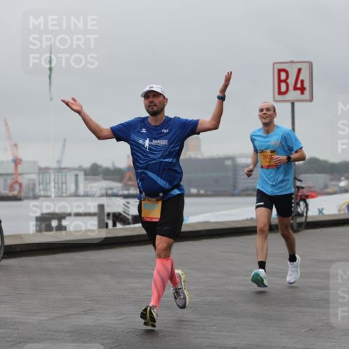 13.09.2026 - Kiel Lauf Andreas Tolksdorf http://msf.ph/oto/10475943 13.09.2026 11:48:31 Kiellinie 3502, 4 meine-sportfotos.de