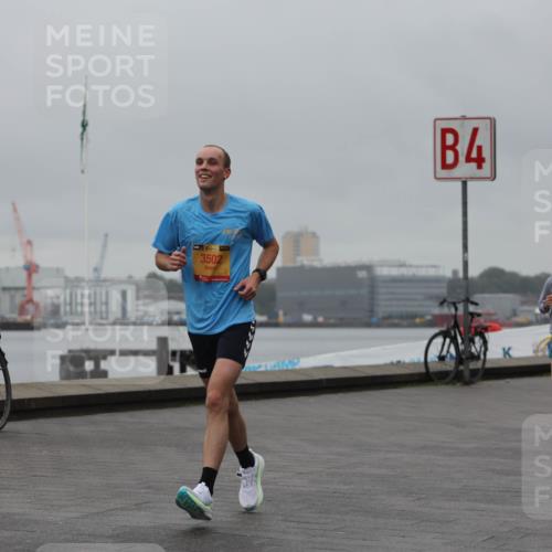 13.09.2026 - Kiel Lauf Andreas Tolksdorf http://msf.ph/oto/10475972 13.09.2026 11:48:32 Kiellinie 39, 3502, 4 meine-sportfotos.de