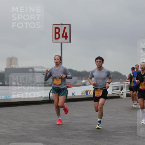 13.09.2026 - Kiel Lauf Andreas Tolksdorf http://msf.ph/oto/10475982 13.09.2026 11:48:33 Kiellinie 4, 894, 7097, 8170 meine-sportfotos.de