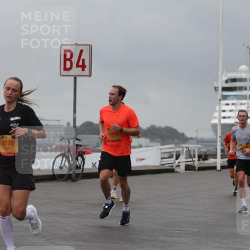 13.09.2026 - Kiel Lauf Andreas Tolksdorf http://msf.ph/oto/10476041 13.09.2026 11:48:35 Kiellinie 8170, 4, 10846, 7424, 3 meine-sportfotos.de