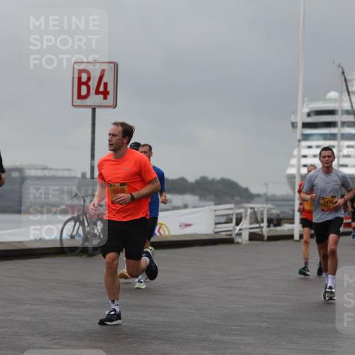 13.09.2026 - Kiel Lauf Andreas Tolksdorf http://msf.ph/oto/10476049 13.09.2026 11:48:36 Kiellinie 8170, 4, 10846, 7424, 3 meine-sportfotos.de