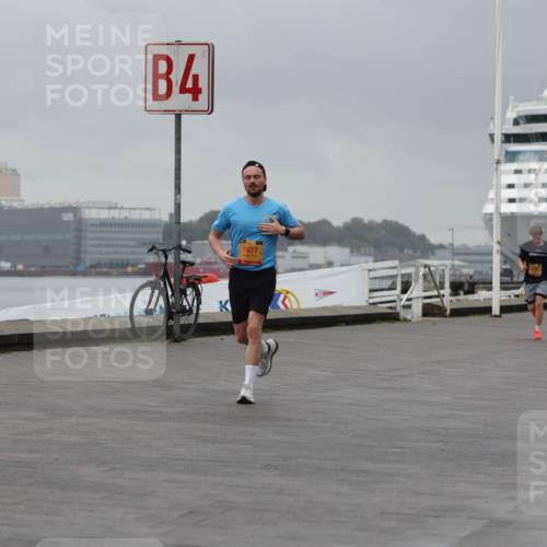 13.09.2026 - Kiel Lauf Andreas Tolksdorf http://msf.ph/oto/10476173 13.09.2026 11:48:49 Kiellinie 4, 1627, 3 meine-sportfotos.de