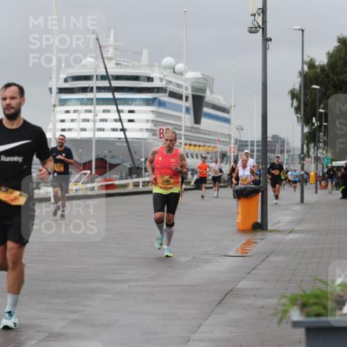 13.09.2026 - Kiel Lauf Andreas Tolksdorf http://msf.ph/oto/10476267 13.09.2026 11:48:55 Kiellinie 3360, 100 meine-sportfotos.de