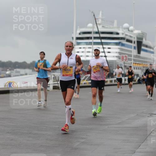 13.09.2026 - Kiel Lauf Andreas Tolksdorf http://msf.ph/oto/10476283 13.09.2026 11:49:04 Kiellinie 4, 4358, 2, 2374, 3 meine-sportfotos.de