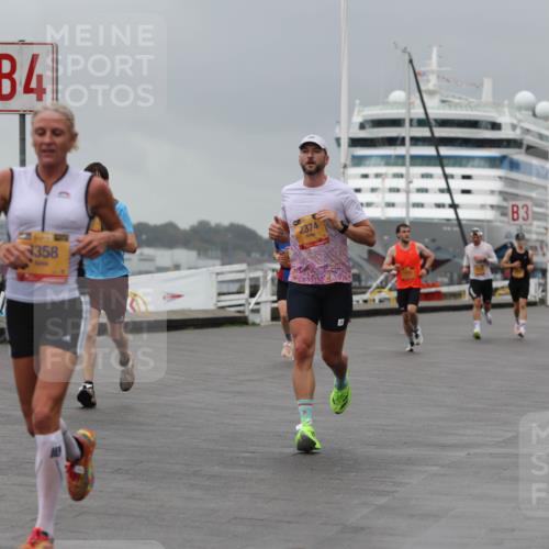 13.09.2026 - Kiel Lauf Andreas Tolksdorf http://msf.ph/oto/10476315 13.09.2026 11:49:05 Kiellinie 4, 358, 2374, 3 meine-sportfotos.de