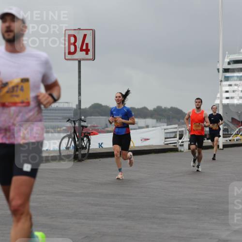 13.09.2026 - Kiel Lauf Andreas Tolksdorf http://msf.ph/oto/10476339 13.09.2026 11:49:08 Kiellinie 4, 2450, 3 meine-sportfotos.de
