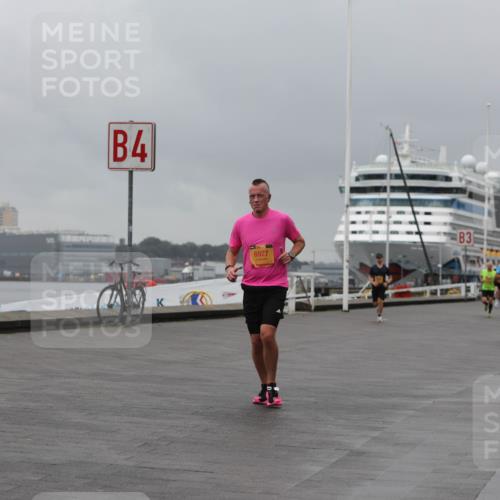 13.09.2026 - Kiel Lauf Andreas Tolksdorf http://msf.ph/oto/10476468 13.09.2026 11:49:19 Kiellinie 4, 6927, 3 meine-sportfotos.de