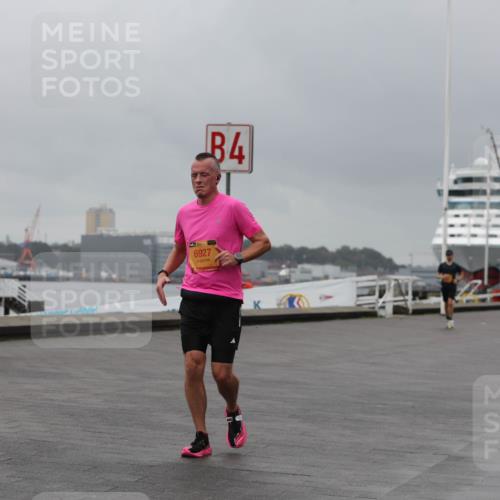 13.09.2026 - Kiel Lauf Andreas Tolksdorf http://msf.ph/oto/10476513 13.09.2026 11:49:20 Kiellinie 4, 6927, 3 meine-sportfotos.de