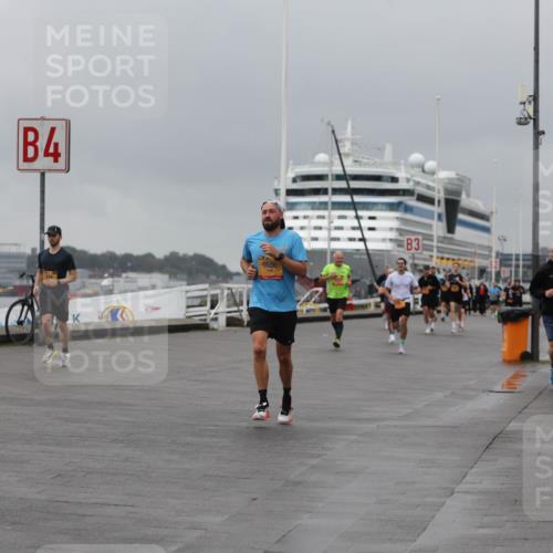 13.09.2026 - Kiel Lauf Andreas Tolksdorf http://msf.ph/oto/10476522 13.09.2026 11:49:25 Kiellinie 4, 9600, 3 meine-sportfotos.de