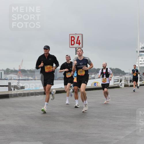 13.09.2026 - Kiel Lauf Andreas Tolksdorf http://msf.ph/oto/10476631 13.09.2026 11:49:37 Kiellinie 4 meine-sportfotos.de