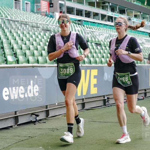 13.09.2026 - 21. swb-Marathon Bremen Michael Burmester http://msf.ph/oto/10476662 13.09.2026 13:17:05 Laufen im Stadion 134, 143, 153, 231, 267, 271, 311, 449, 588, 598, 612, 653, 990, 1057, 1185, 1312, 1424, 1425, 1465, 1539, 1790, 1813, 1825, 1874, 1987, 2013, 2067, 2096, 2218, 2259, 2351, 2363, 2381, 2389, 2419, 2468, 2532, 2550, 2562, 2579, 2586, 2601, 2647, 2655, 2664, 2678, 2698, 2778, 2797, 2799, 2821, 2846, 2974, 2984, 2996, 3001, 3104, 3133, 3180, 3195, 3213, 3237, 3314, 3331, 3337, 3366, 3382, 3387, 3421, 3431, 3479, 3486, 3501, 3506, 3512, 3548 meine-sportfotos.de