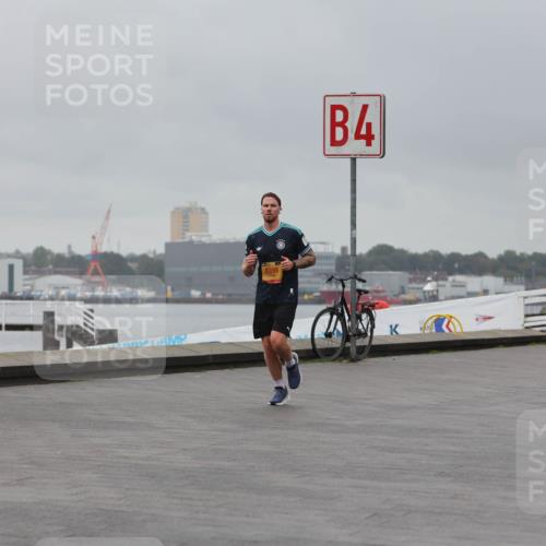 13.09.2026 - Kiel Lauf Andreas Tolksdorf http://msf.ph/oto/10476688 13.09.2026 11:49:43 Kiellinie 4 meine-sportfotos.de