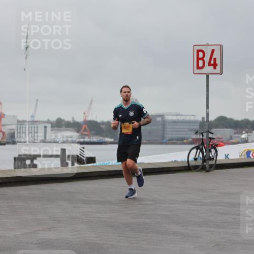 13.09.2026 - Kiel Lauf Andreas Tolksdorf http://msf.ph/oto/10476715 13.09.2026 11:49:43 Kiellinie 6395, 4 meine-sportfotos.de