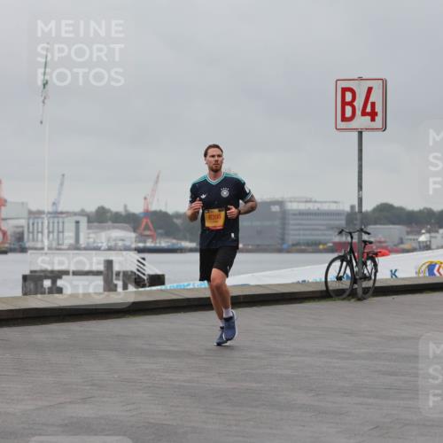 13.09.2026 - Kiel Lauf Andreas Tolksdorf http://msf.ph/oto/10476718 13.09.2026 11:49:43 Kiellinie 6395, 4 meine-sportfotos.de