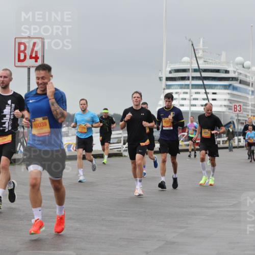 13.09.2026 - Kiel Lauf Andreas Tolksdorf http://msf.ph/oto/10476771 13.09.2026 11:49:46 Kiellinie 4, 10039, 7189, 8157, 5845, 3 meine-sportfotos.de