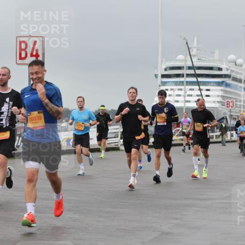 13.09.2026 - Kiel Lauf Andreas Tolksdorf http://msf.ph/oto/10476775 13.09.2026 11:49:47 Kiellinie 4, 10039, 7189, 815, 5845, 3 meine-sportfotos.de