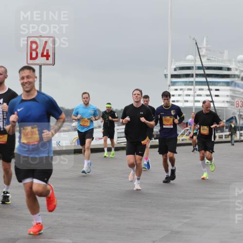 13.09.2026 - Kiel Lauf Andreas Tolksdorf http://msf.ph/oto/10476781 13.09.2026 11:49:47 Kiellinie 4, 10039, 7189, 8157, 5845, 3 meine-sportfotos.de