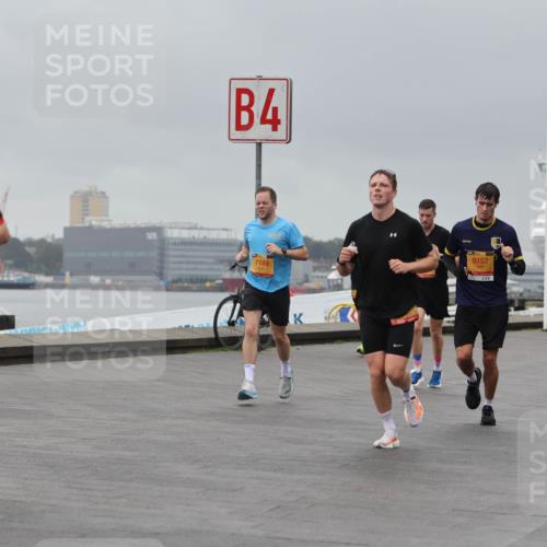 13.09.2026 - Kiel Lauf Andreas Tolksdorf http://msf.ph/oto/10476801 13.09.2026 11:49:48 Kiellinie 0039, 4, 7189, 8157, 5845 meine-sportfotos.de