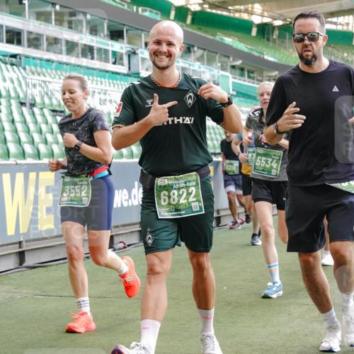 13.09.2026 - 21. swb-Marathon Bremen Michael Burmester http://msf.ph/oto/10476927 13.09.2026 13:17:13 Laufen im Stadion 134, 153, 231, 267, 271, 311, 449, 588, 598, 612, 653, 990, 1057, 1185, 1312, 1424, 1425, 1465, 1539, 1790, 1813, 1825, 1987, 2013, 2067, 2096, 2218, 2259, 2351, 2363, 2381, 2389, 2419, 2468, 2532, 2550, 2562, 2579, 2586, 2601, 2647, 2655, 2664, 2678, 2698, 2778, 2797, 2799, 2821, 2846, 2893, 2974, 2984, 2996, 3001, 3104, 3133, 3180, 3195, 3213, 3237, 3314, 3331, 3337, 3366, 3387, 3421, 3431, 3479, 3486, 3501, 3506, 3512, 3548, 3654 meine-sportfotos.de