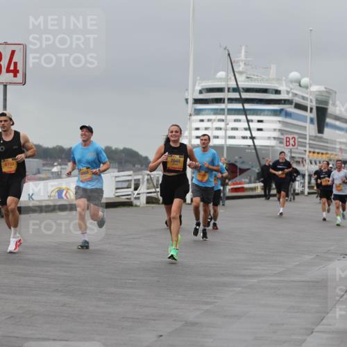 13.09.2026 - Kiel Lauf Andreas Tolksdorf http://msf.ph/oto/10476959 13.09.2026 11:50:02 Kiellinie 4, 4750, 4960, 7048, 3 meine-sportfotos.de