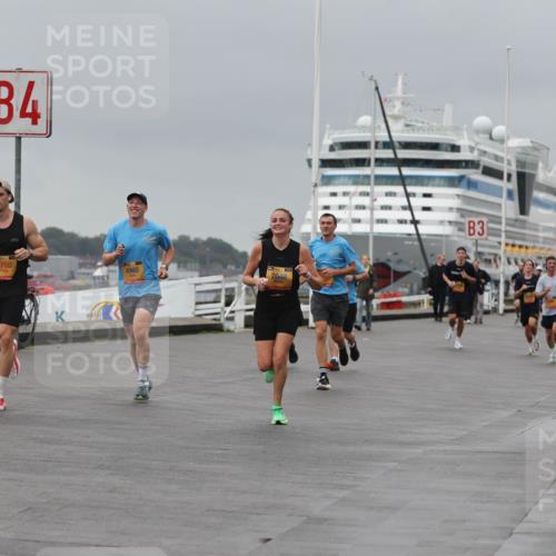13.09.2026 - Kiel Lauf Andreas Tolksdorf http://msf.ph/oto/10476967 13.09.2026 11:50:03 Kiellinie 4, 4750, 4960, 7048, 3 meine-sportfotos.de