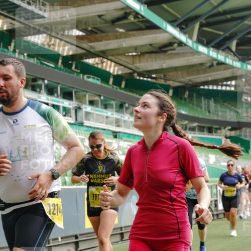 13.09.2026 - 21. swb-Marathon Bremen Michael Burmester http://msf.ph/oto/10476982 13.09.2026 10:39:35 Laufen im Stadion 10135, 10138, 10139, 10156, 10168, 10169, 10188, 10204, 10205, 10213, 10217, 10229, 10234, 10238, 10259, 10260, 10279, 10280, 10299, 10314, 10321, 10360, 10363, 10364, 10378, 10386, 10404, 10417, 10457, 10469, 10484, 10493, 10501, 10505, 10510, 10511, 10526, 10556, 10570, 10576, 10580, 10595, 10599, 10609, 10616, 10619, 10630, 10645, 10653, 10660, 10661, 10662, 10664, 10681, 10682, 10686, 10695, 10696, 10697, 10712, 10737, 10743, 10751, 10802 meine-sportfotos.de