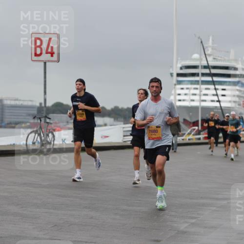 13.09.2026 - Kiel Lauf Andreas Tolksdorf http://msf.ph/oto/10477079 13.09.2026 11:50:10 Kiellinie 4, 11508, 7680, 3 meine-sportfotos.de
