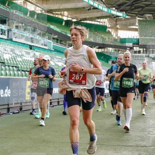 13.09.2026 - 21. swb-Marathon Bremen Michael Burmester http://msf.ph/oto/10477087 13.09.2026 13:17:19 Laufen im Stadion 134, 153, 231, 267, 271, 311, 404, 449, 588, 612, 653, 732, 837, 990, 1057, 1185, 1312, 1424, 1425, 1465, 1539, 1790, 1813, 1825, 1844, 1987, 2056, 2067, 2096, 2259, 2351, 2357, 2358, 2363, 2381, 2389, 2419, 2532, 2550, 2562, 2579, 2586, 2601, 2647, 2655, 2664, 2678, 2698, 2778, 2797, 2799, 2821, 2846, 2880, 2893, 2974, 2984, 2996, 3001, 3104, 3133, 3146, 3180, 3195, 3210, 3213, 3237, 3314, 3331, 3337, 3366, 3387, 3421, 3431, 3479, 3501, 3506, 3512, 3537, 3548, 3633, 3654 meine-sportfotos.de