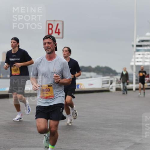 13.09.2026 - Kiel Lauf Andreas Tolksdorf http://msf.ph/oto/10477105 13.09.2026 11:50:12 Kiellinie 4, 11508, 48, 7680 meine-sportfotos.de