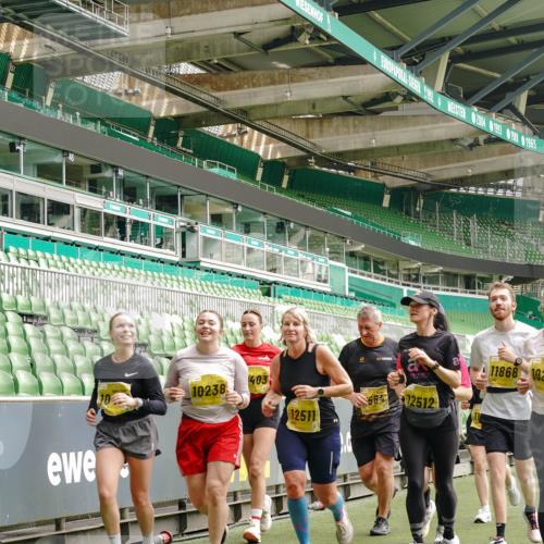 13.09.2026 - 21. swb-Marathon Bremen Michael Burmester http://msf.ph/oto/10477133 13.09.2026 10:39:41 Laufen im Stadion 10135, 10138, 10139, 10156, 10168, 10169, 10188, 10204, 10213, 10217, 10229, 10234, 10238, 10259, 10260, 10279, 10280, 10299, 10314, 10321, 10360, 10363, 10364, 10378, 10386, 10404, 10406, 10417, 10435, 10457, 10469, 10484, 10493, 10501, 10505, 10510, 10511, 10526, 10556, 10570, 10576, 10580, 10595, 10599, 10609, 10616, 10619, 10630, 10645, 10653, 10660, 10661, 10662, 10664, 10681, 10682, 10686, 10695, 10696, 10697, 10712, 10737, 10743, 10751, 10802 meine-sportfotos.de