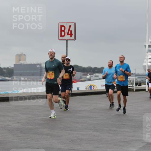 13.09.2026 - Kiel Lauf Andreas Tolksdorf http://msf.ph/oto/10477202 13.09.2026 11:50:17 Kiellinie 2629, 4, 3553, 4207 meine-sportfotos.de