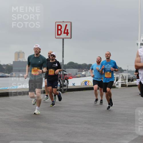 13.09.2026 - Kiel Lauf Andreas Tolksdorf http://msf.ph/oto/10477216 13.09.2026 11:50:18 Kiellinie 2629, 4, 3553, 4207 meine-sportfotos.de